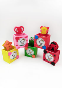 pen stand wooden animal themed party favors- birthday return gifts for kids online india