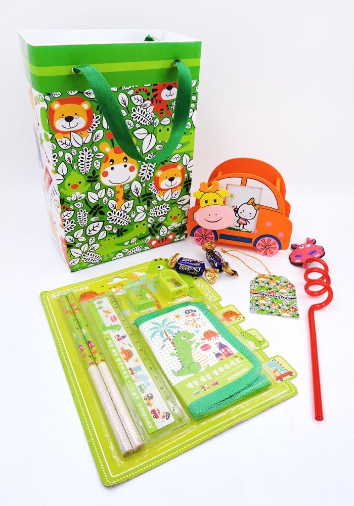 animal themed gift for toddlers return gifts