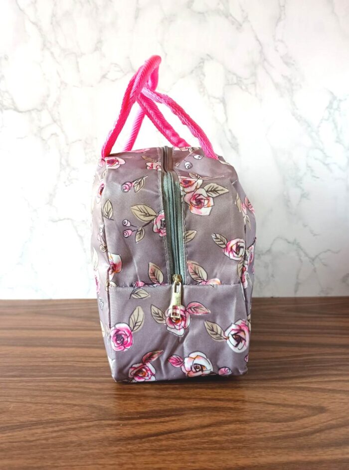 Flower and Leaf Print High Quality Insulated Lunch Bag